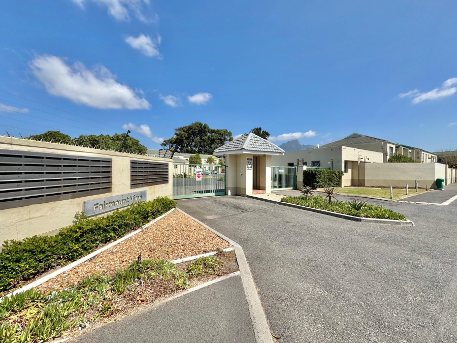 2 Bedroom Property for Sale in Kenilworth Western Cape